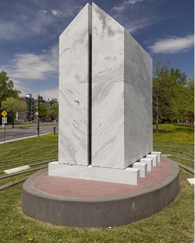 La réparation francine Larivée site art public de Montréal