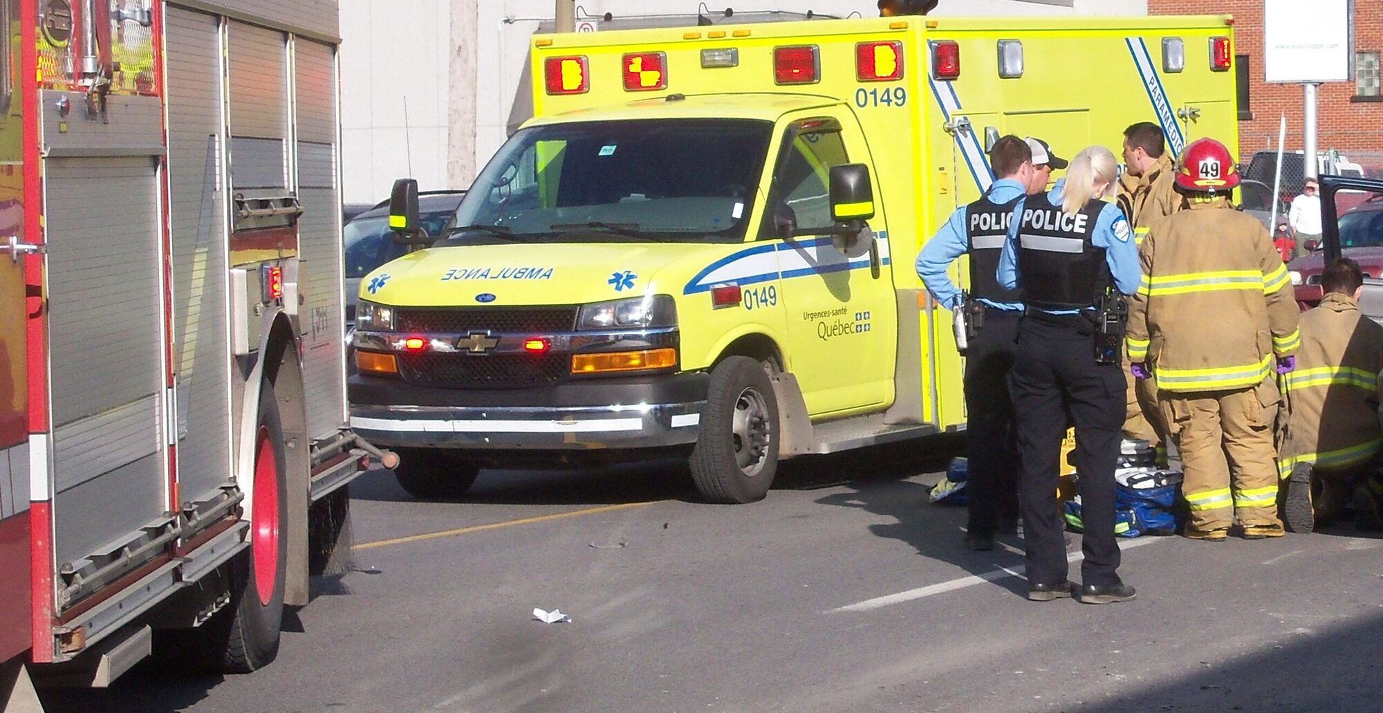 Ahuntsic-Cartierville ambulance