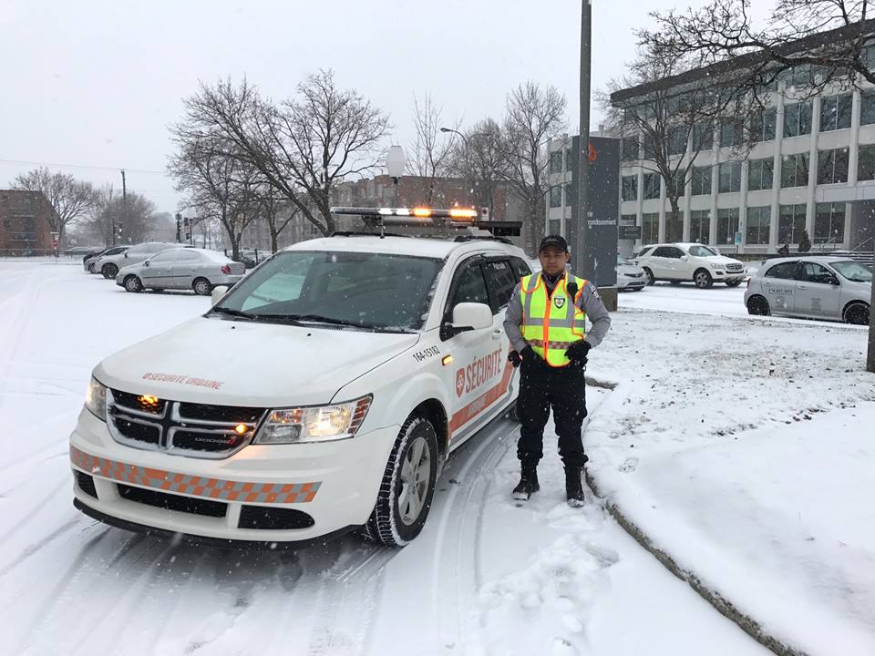 Patrouille sécurité urbaine photo