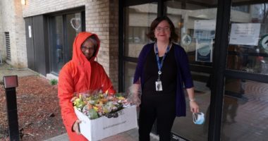 Des fleurs pour Laurendeau_Photo Alain Martineau