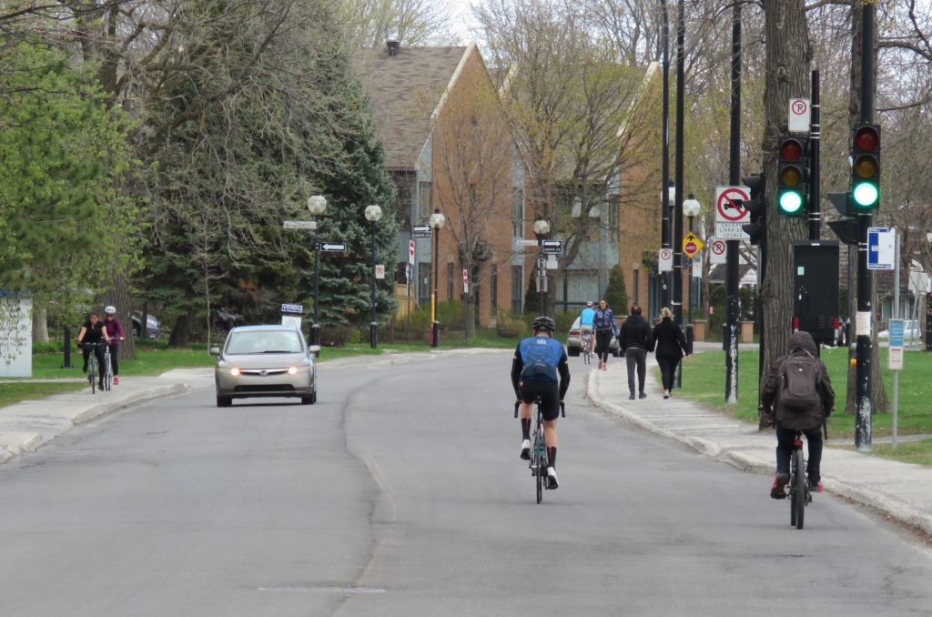 PLD déplacement cyclistes piétons gouin photo pr (6)