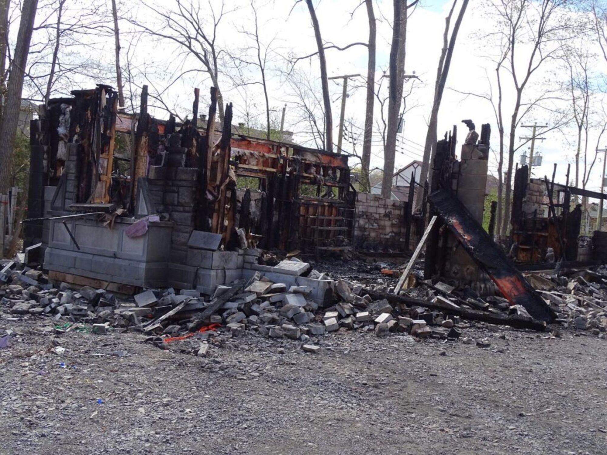 feu incendie manoir antoon feras jean-bourdon saraguay PR (1) - Copie - Copie