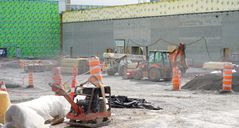 Le chantier du Complexe Crémazie. Les résidants ne sont pas au bout de leur peine car la fin des travaux est prévue pour le début de l’année 2022.