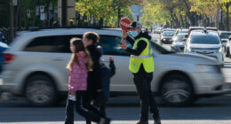 brigadier scolaire, abord des écoles