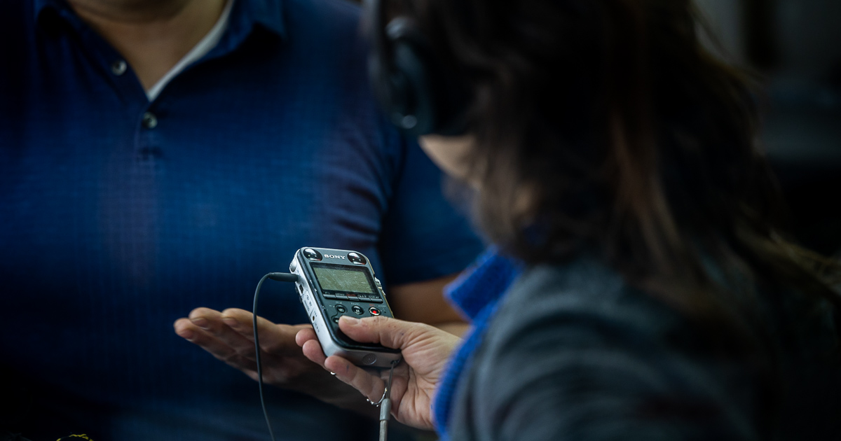 Balado du Journal des voisins Pour un balado, une journaliste du Journal des voisins enregistre le témoignage d'un résidant.