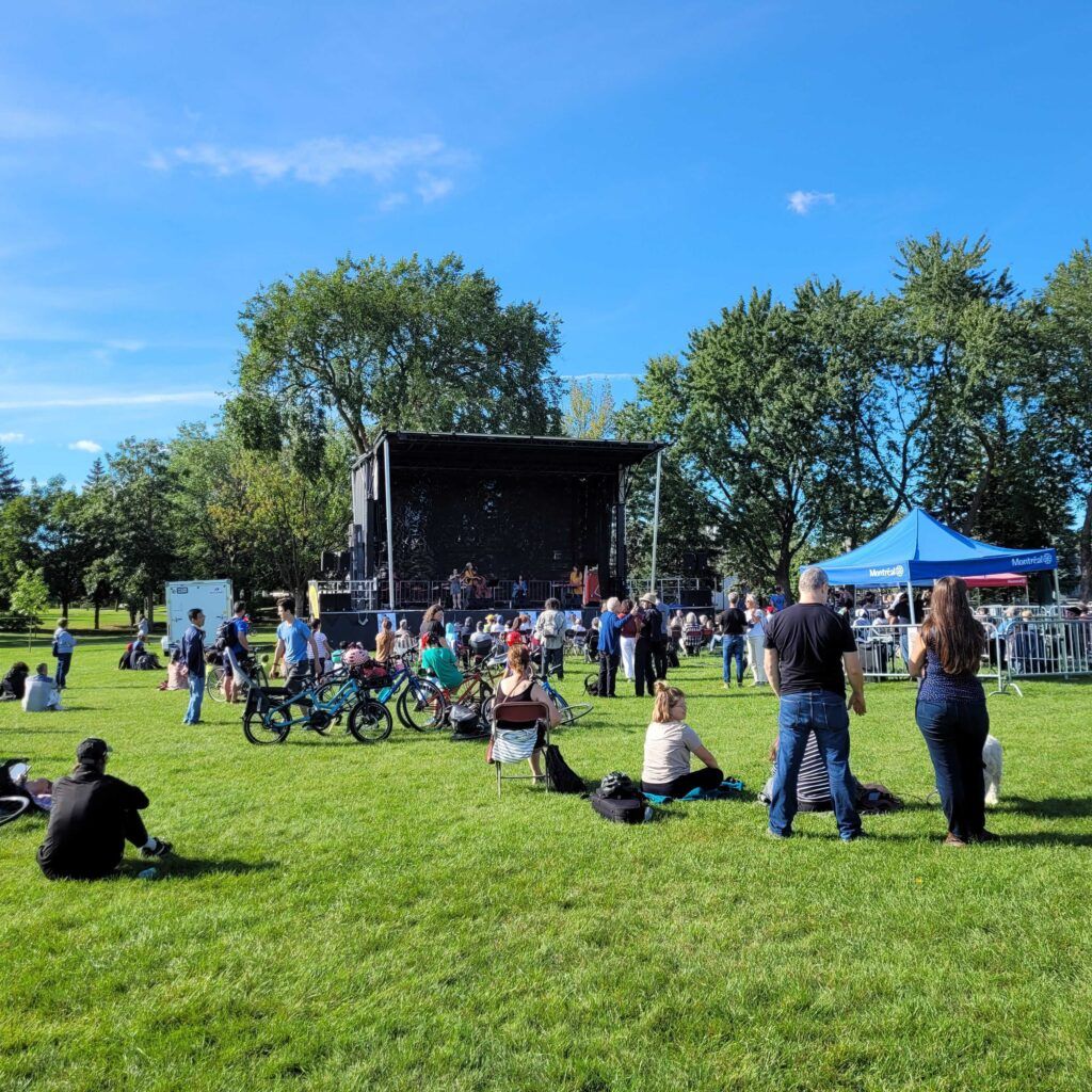 Le parc Ahuntsic accueille plusieurs événements estivaux.