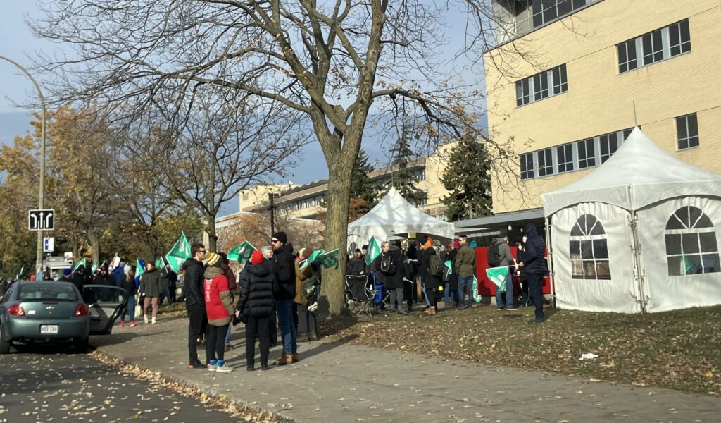 greve college ahuntsic front commun enseignant professeur