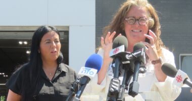 Maude Thérouz-Séguin avec Soraya Martinez Ferrada Élections municipales