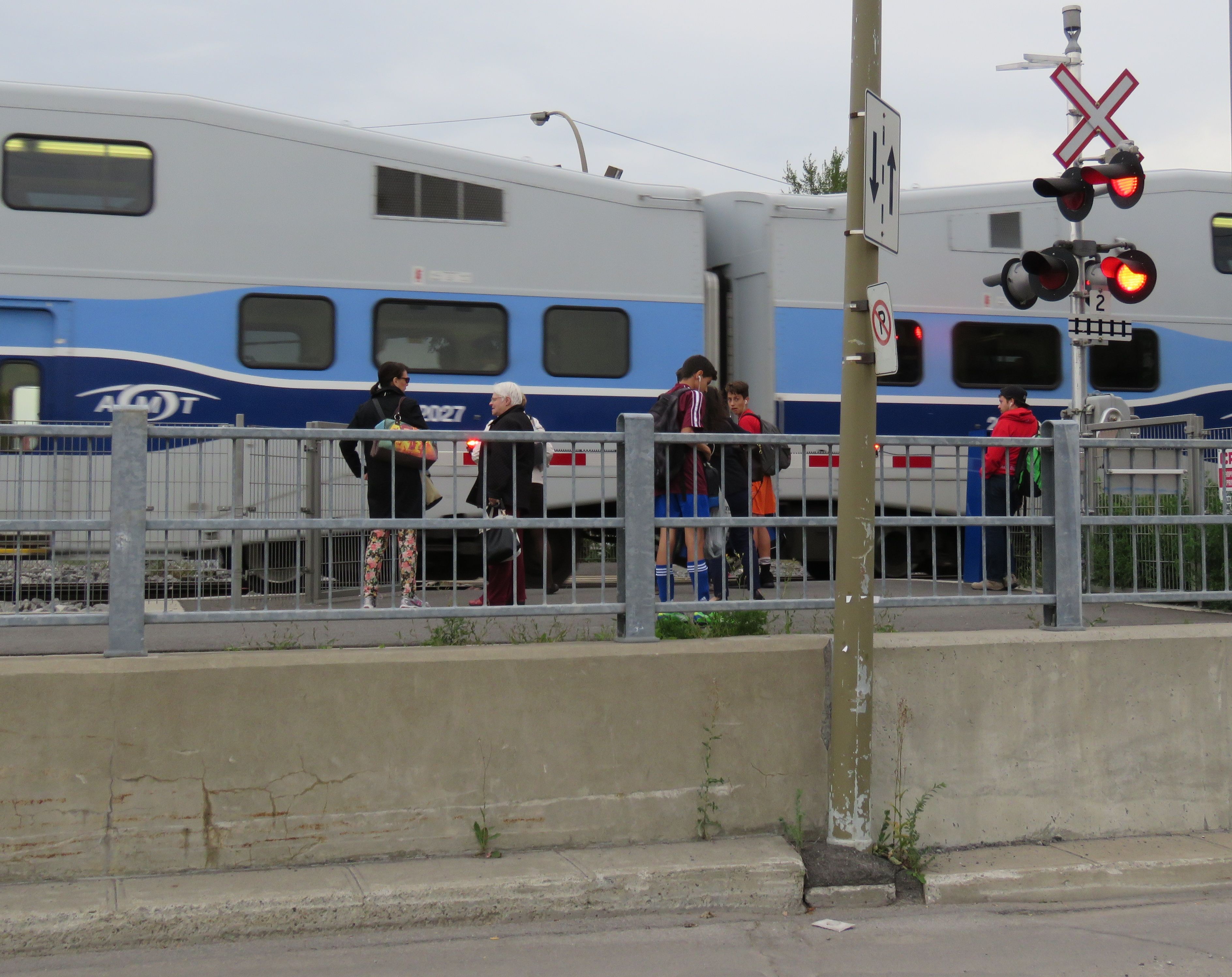 gare-bdeb-sans-acces-020