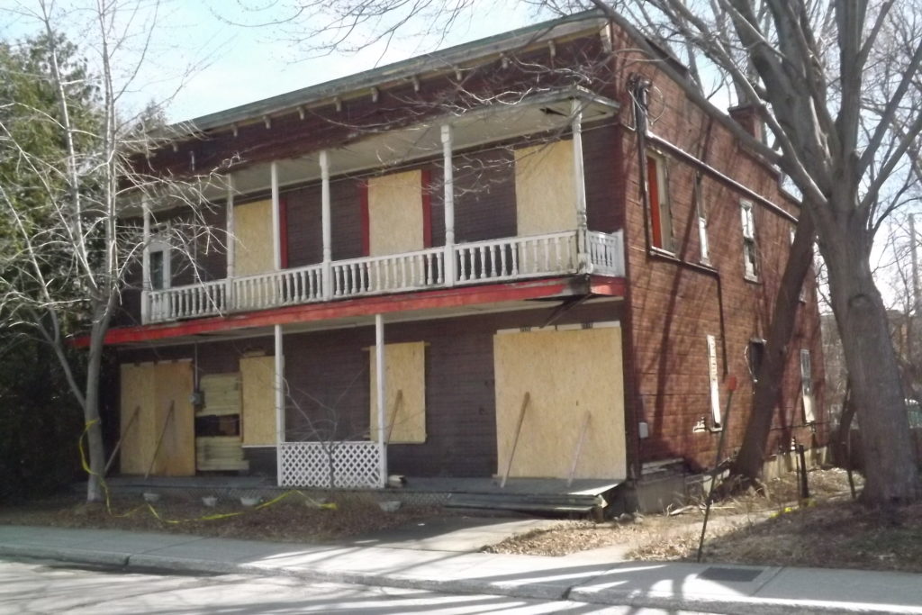 maison-du-peintre-baricadee-dscf7943